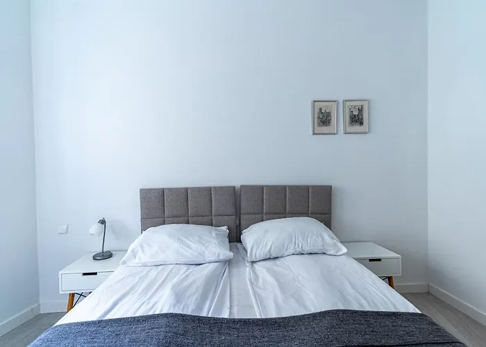 Laguna Centrum By Grand *